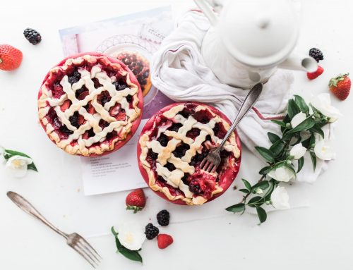 Strawberry Fruit Pies Served With Tea